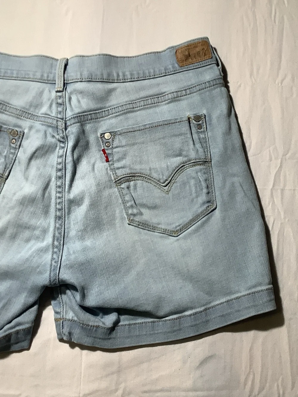 Levis levi women